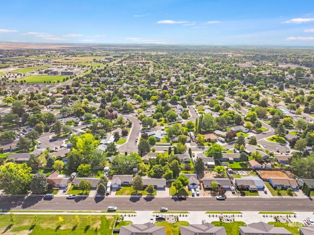 1170 Wendell St, Twin Falls, ID 83301