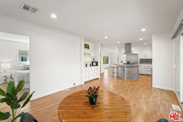 29500 Heathercliff Rd 18, Malibu, CA 90265