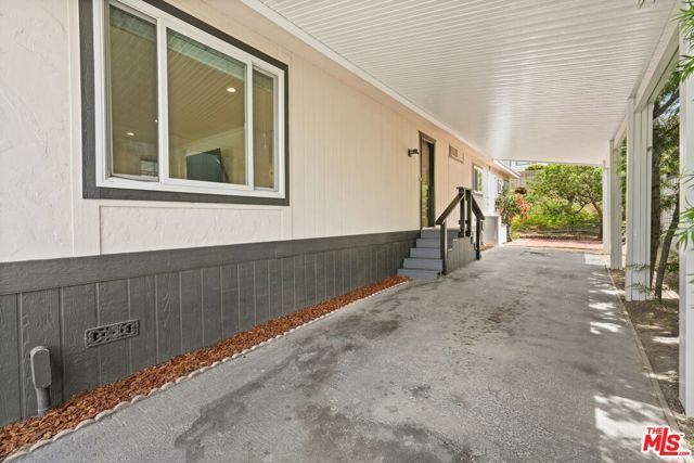 29500 Heathercliff Rd 18, Malibu, CA 90265