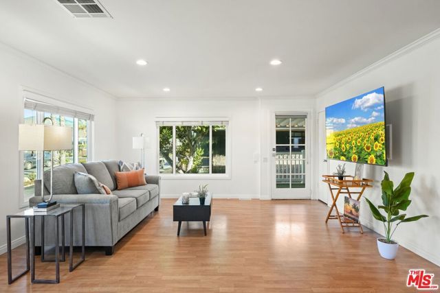 29500 Heathercliff Rd 18, Malibu, CA 90265