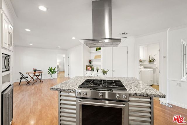 29500 Heathercliff Rd 18, Malibu, CA 90265