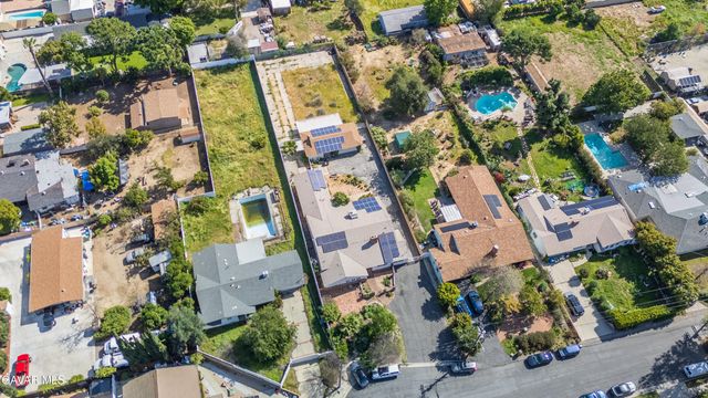 9826 Columbus Avenue, North Hills, CA 91343