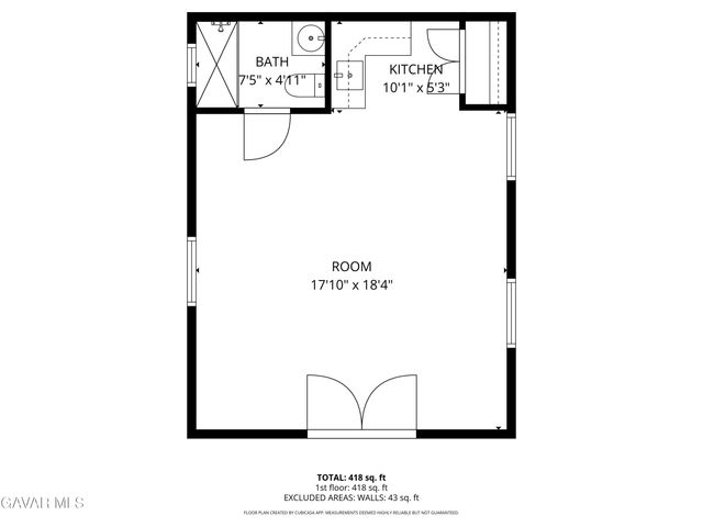 9826 Columbus Avenue, North Hills, CA 91343