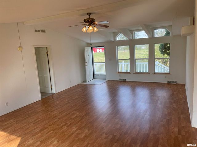 11980 E Hafer Road, Carterville, IL 62918