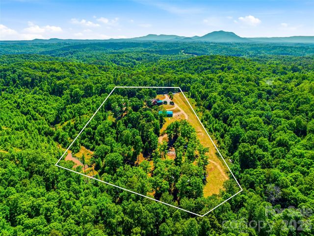 1002 C C Road, Rutherfordton, NC 28139