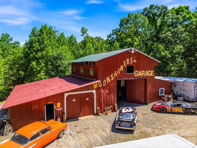 1002 C C Road, Rutherfordton, NC 28139
