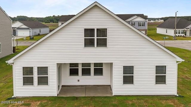 1101 Aviator Lane, Ayden, NC 28513