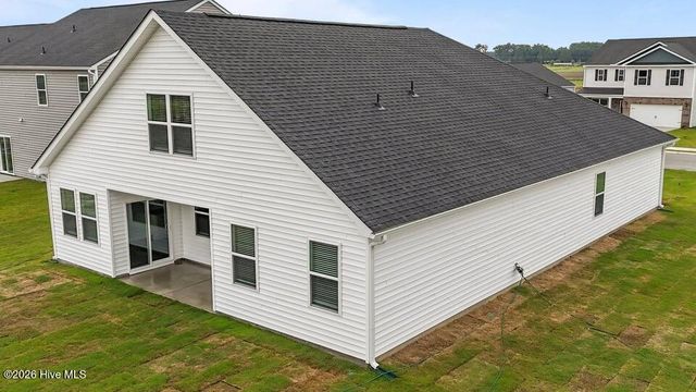 1101 Aviator Lane, Ayden, NC 28513