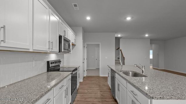 1101 Aviator Lane, Ayden, NC 28513