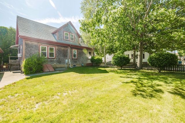 666 Union St, New Bedford, MA 02740