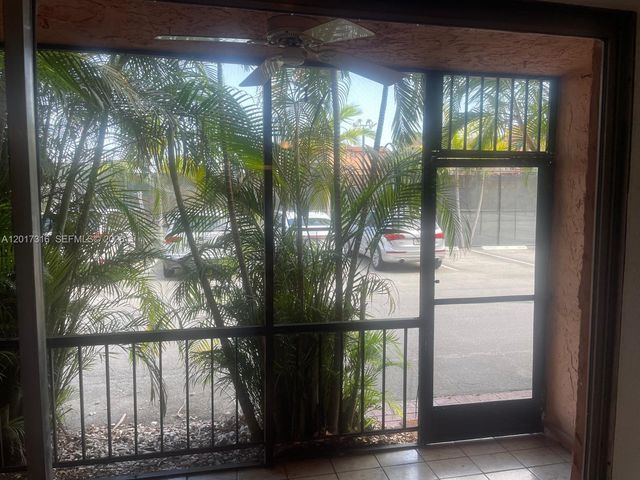 660 Tennis Club Dr 101, Fort Lauderdale, FL 33311