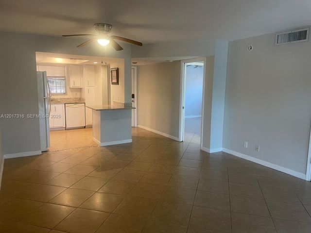 660 Tennis Club Dr 101, Fort Lauderdale, FL 33311