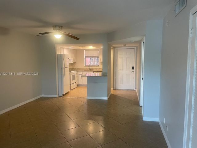 660 Tennis Club Dr 101, Fort Lauderdale, FL 33311
