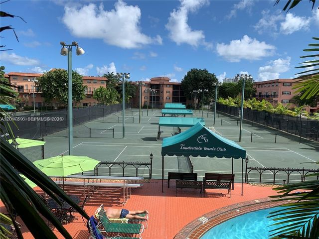 660 Tennis Club Dr 101, Fort Lauderdale, FL 33311
