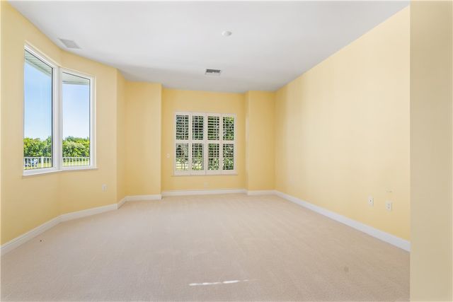 4710 Hamilton Court, Vero Beach, FL 32967