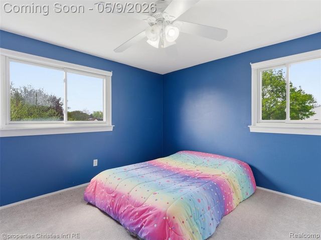29526 Lyndon Street, Livonia, MI 48154
