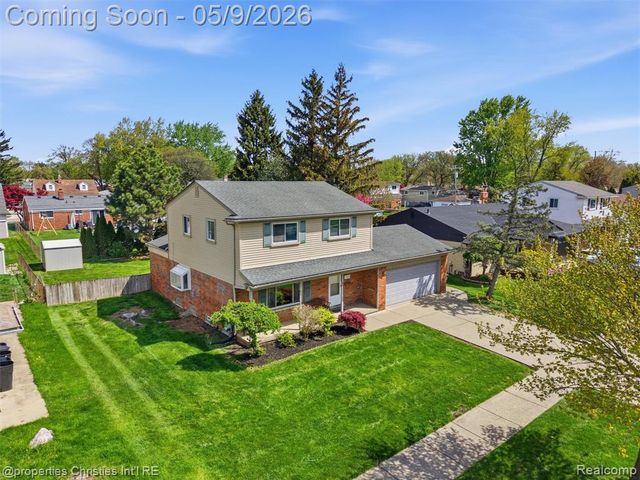 29526 Lyndon Street, Livonia, MI 48154