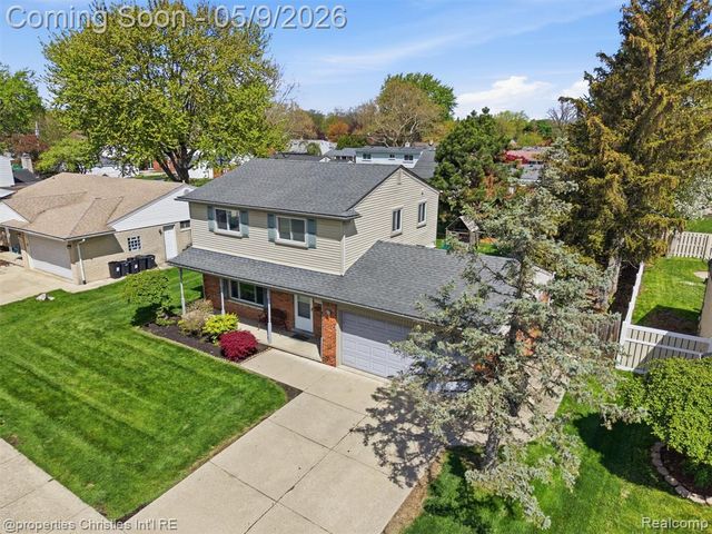 29526 Lyndon Street, Livonia, MI 48154