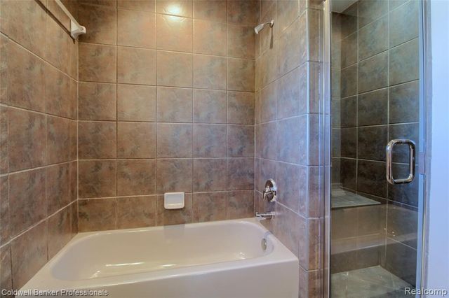 45973 Graystone Lane, Canton, MI 48187