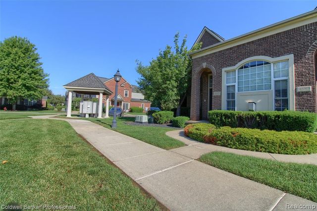 45973 Graystone Lane, Canton, MI 48187