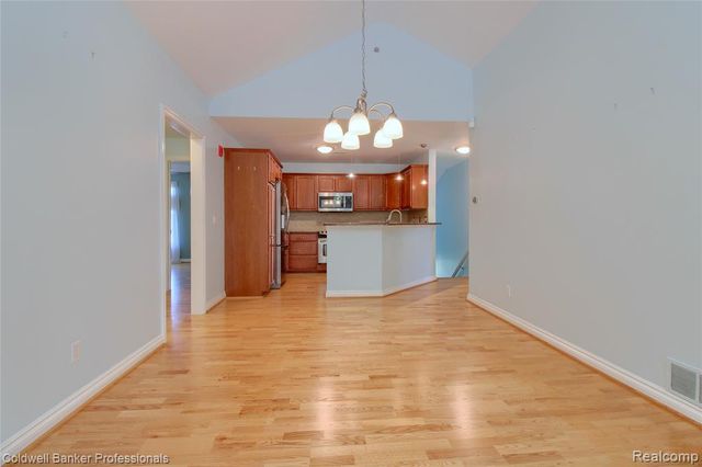 45973 Graystone Lane, Canton, MI 48187