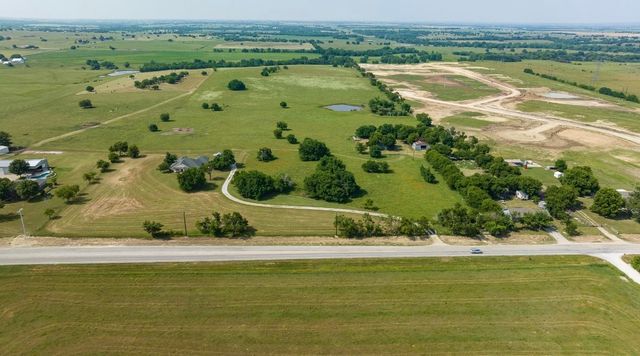 1211 W Fm 922, Valley View, TX 76272