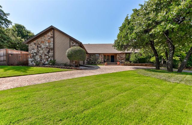 1600 Nightingale Lane, Edmond, OK 73034