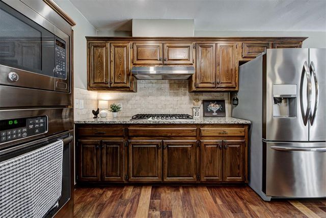 1600 Nightingale Lane, Edmond, OK 73034