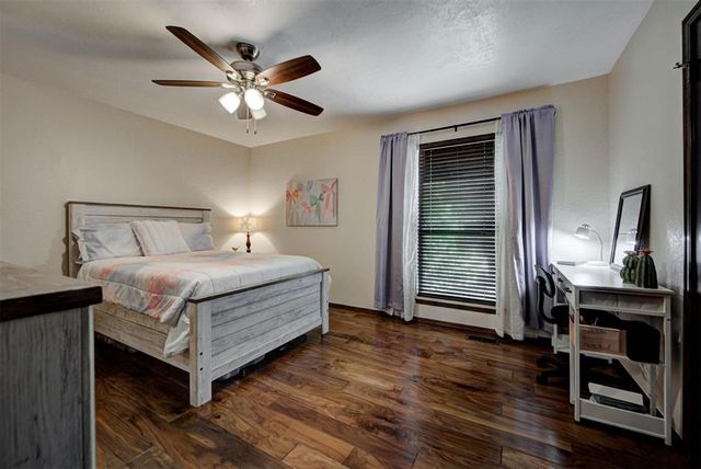 1600 Nightingale Lane, Edmond, OK 73034