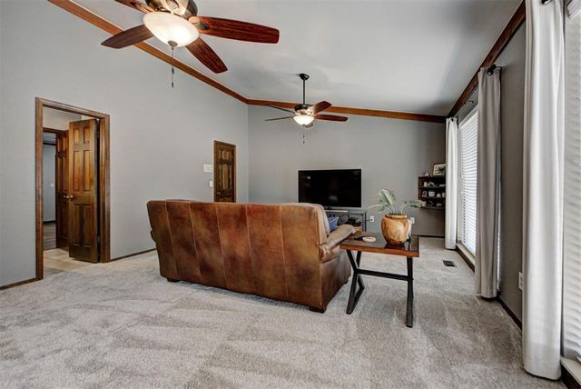 1600 Nightingale Lane, Edmond, OK 73034