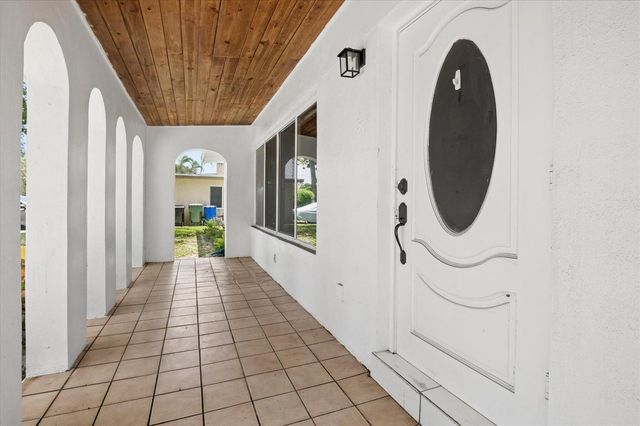 511 Carolina Avenue, Fort Lauderdale, FL 33312
