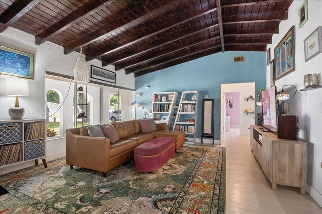 511 Carolina Avenue, Fort Lauderdale, FL 33312