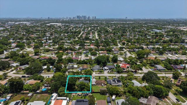 511 Carolina Avenue, Fort Lauderdale, FL 33312