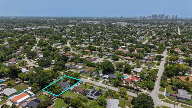 511 Carolina Avenue, Fort Lauderdale, FL 33312