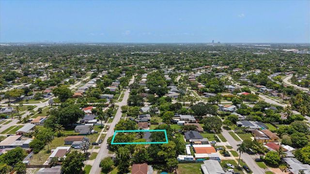 511 Carolina Avenue, Fort Lauderdale, FL 33312