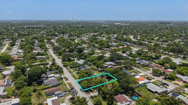 511 Carolina Avenue, Fort Lauderdale, FL 33312