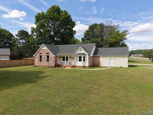 559 Wells Road, Meridianville, AL 35759