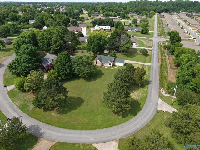 559 Wells Road, Meridianville, AL 35759