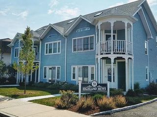 31 High Street APT 2-2B, Norwalk, CT 06851