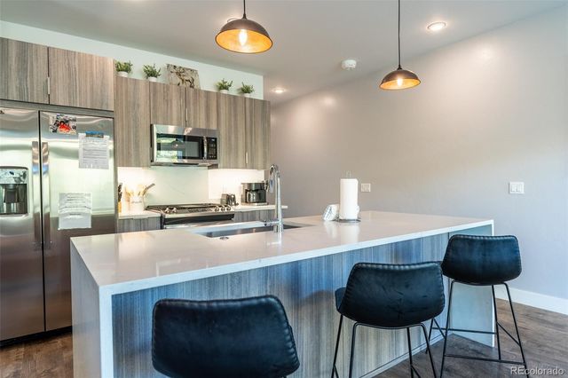 930 Blue River Parkway 714, Silverthorne, CO 80498