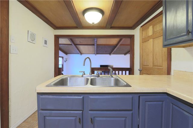 412 Springfield Street, Berryville, AR 72616