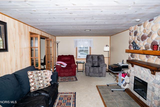 4129 Misty Shores Drive, Defiance, OH 43512