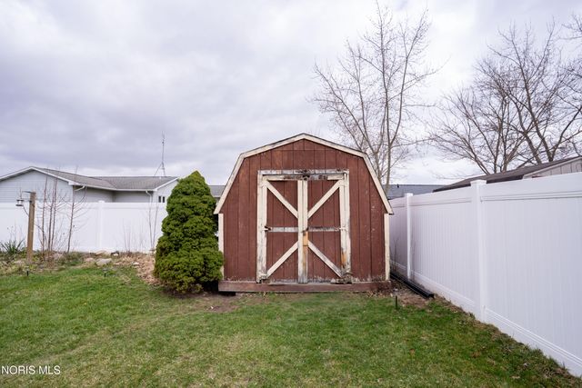 4129 Misty Shores Drive, Defiance, OH 43512