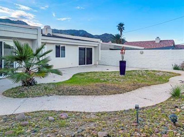 53720 Avenue Obregon, La Quinta, CA 92253