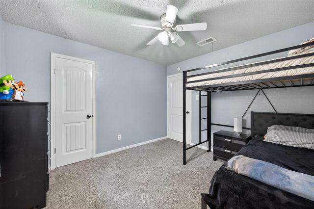 2103 Diane Street, Pinehurst, TX 77362