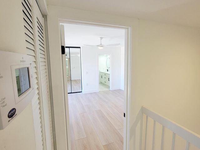 201 2nd Way, West Palm Beach, FL 33407