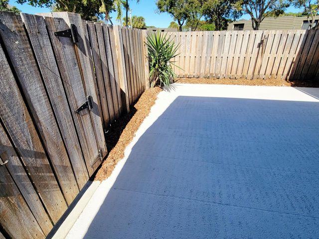 201 2nd Way, West Palm Beach, FL 33407