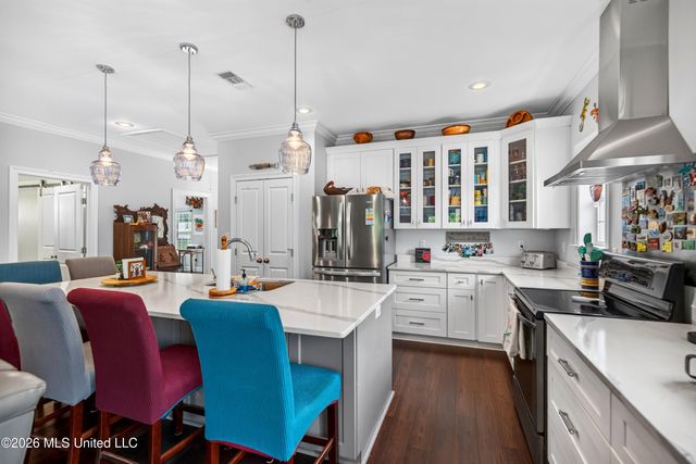 48 Wolfe Street, Bay Saint Louis, MS 39520