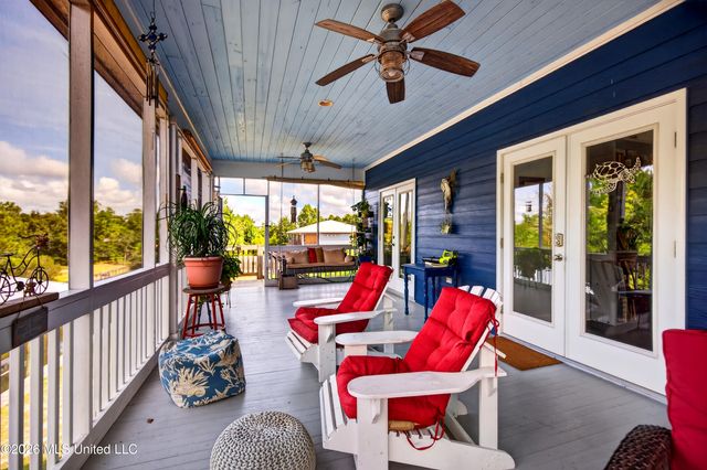 48 Wolfe Street, Bay Saint Louis, MS 39520