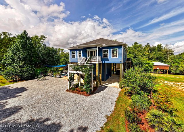 48 Wolfe Street, Bay Saint Louis, MS 39520